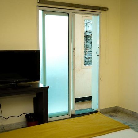 Hotel Arunachala Tiruvannāmalai エクステリア 写真