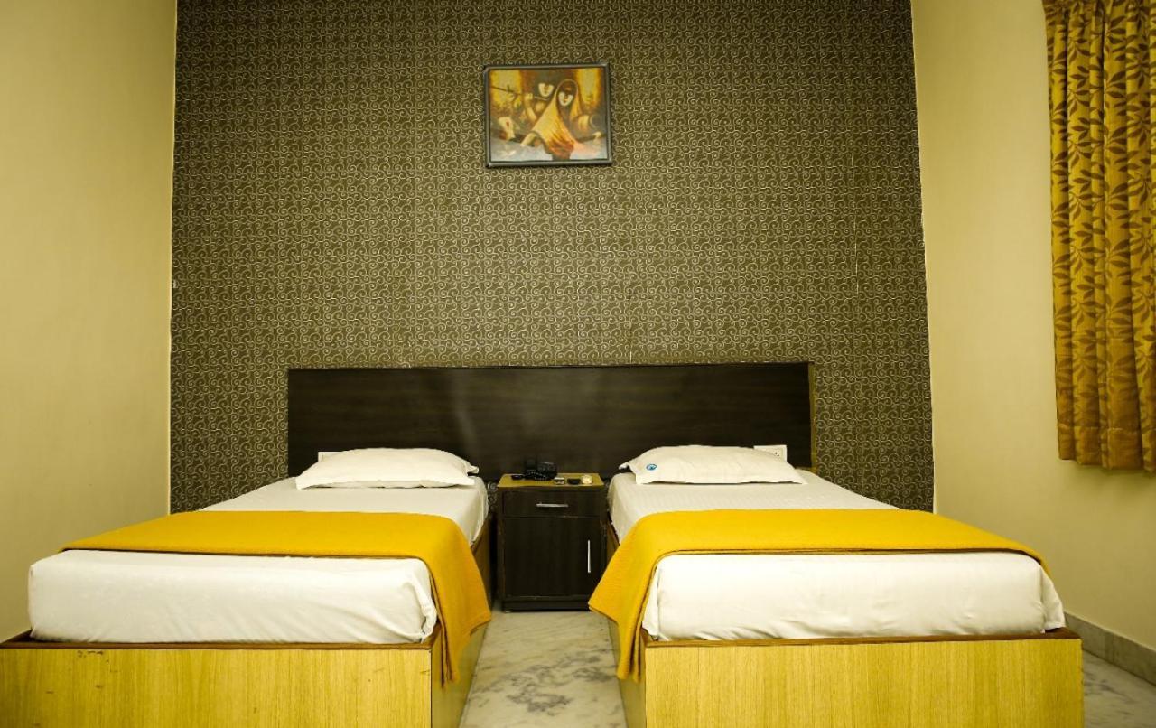 Hotel Arunachala Tiruvannāmalai エクステリア 写真