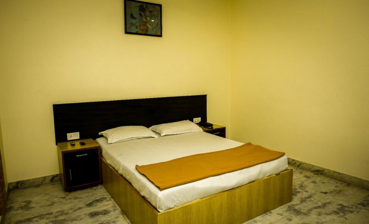 Hotel Arunachala Tiruvannāmalai エクステリア 写真