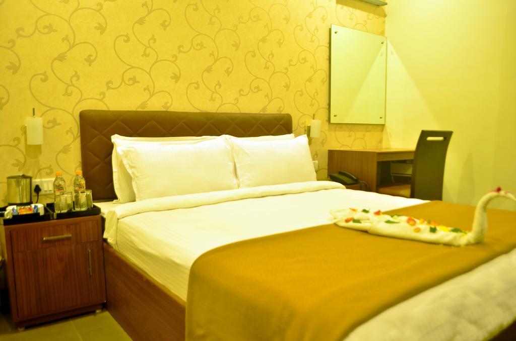 Hotel Arunachala Tiruvannāmalai 部屋 写真