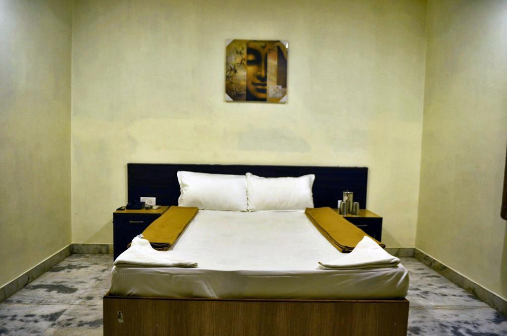Hotel Arunachala Tiruvannāmalai エクステリア 写真